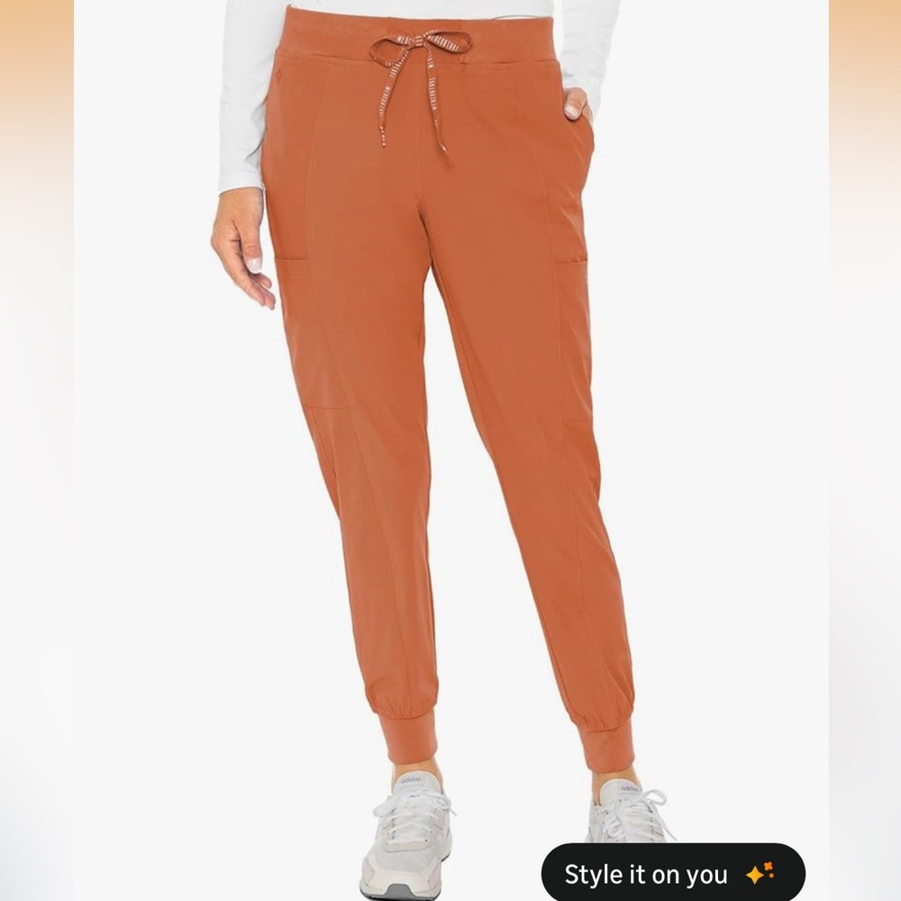 Med Couture Peaches Women's Seamed Jogger Pant, Cinnamon, Medium